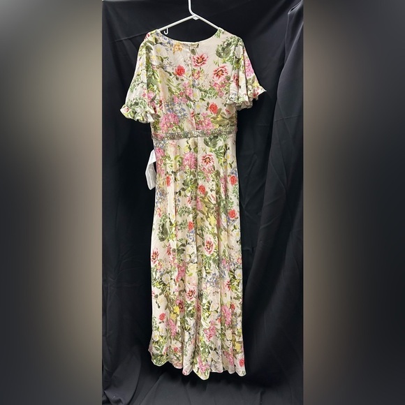 Mac Duggal 9079 NWOT FLORAL PRINT FAUX WRAP FLUTTER SLEEVE A LINE GOWN - Picture 6 of 8